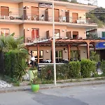 Chrismare Hotel 4*