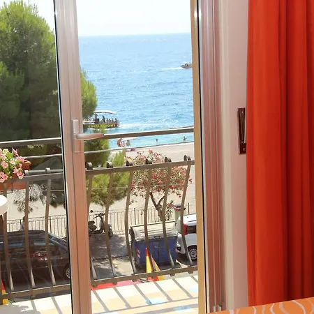 Hotel Chrismare Mazzeo
