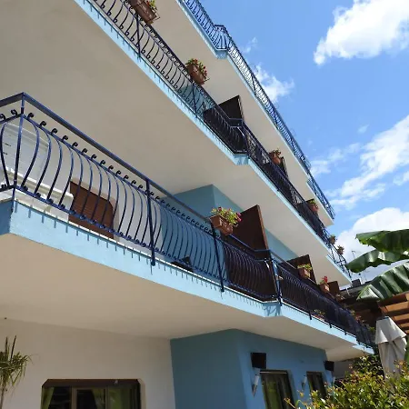 Chrismare Hotel 4*